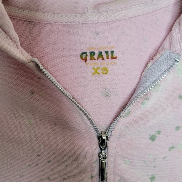 Y2K Grail | Distressed Splatter Zip Front Hoodie Sweatshirt with Skull on Back - Picture 4 of 11